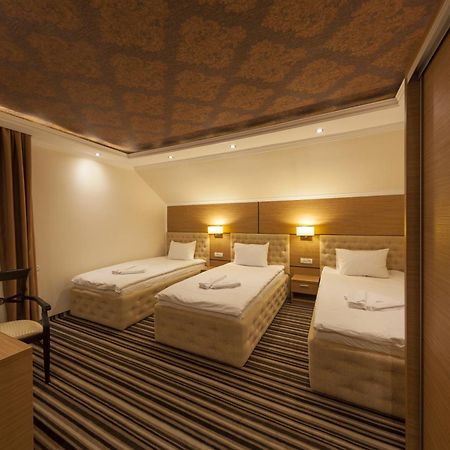 Allegria Hotel Alba Iulia Værelse billede