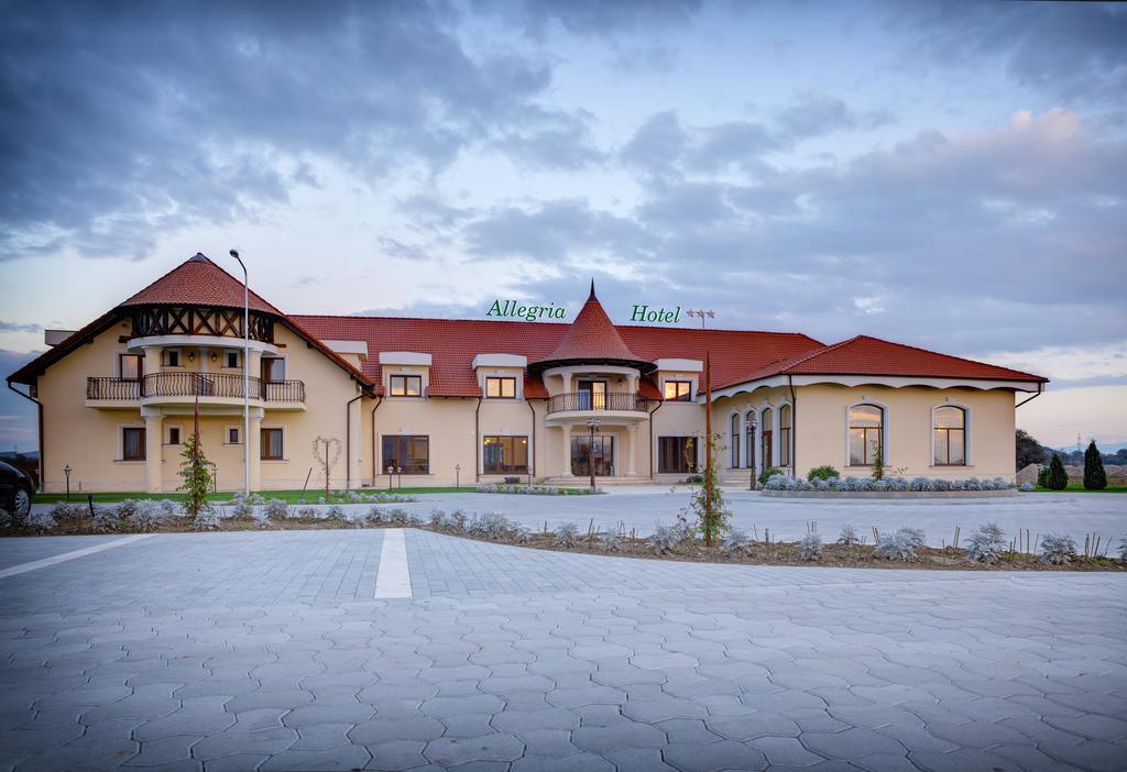 Allegria Hotel Alba Iulia Eksteriør billede